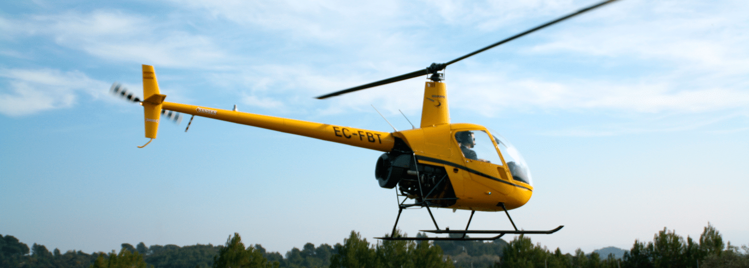 Curso de piloto de aeronave ligera LAPL(H)